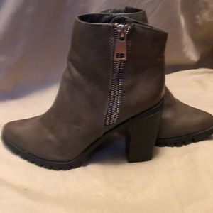 Olive booties, like new